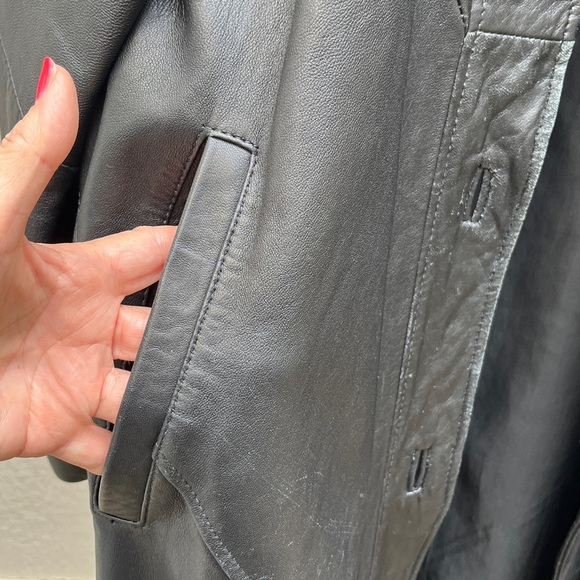 Stylish Black Leather Trench Coat vintage 1990’’s, full length size petite - Picture 9 of 10